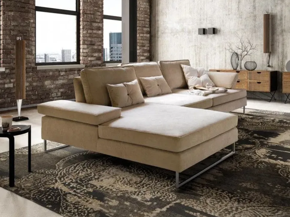 Divano angolare Luis Le comfort in Offerta Outlet