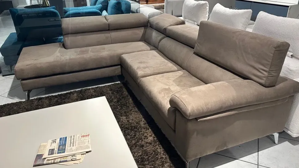 Divano Angolare modello Tucson di La casa moderna a prezzi convenienti