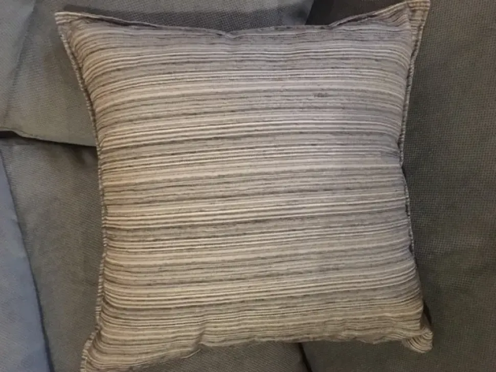 Divano Angolare Opium di Doimo salotti a prezzo scontato