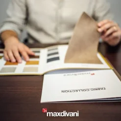 Divano angolare pelle in poliuretano  Max divani a prezzo Outlet