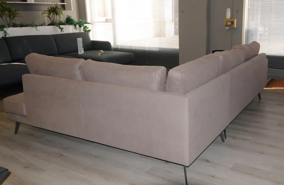 Divano angolare Phili.77 Doimo salotti a PREZZO OUTLET