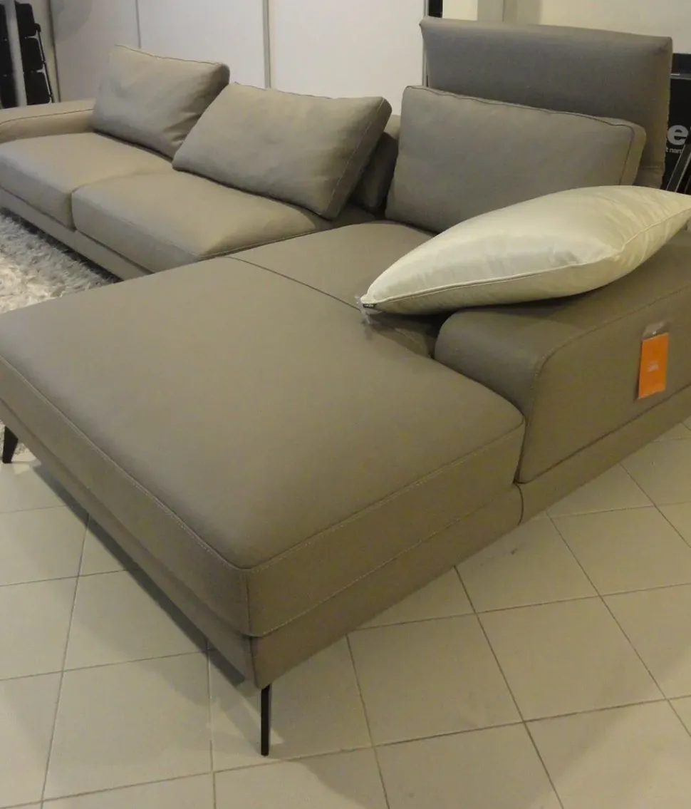 Divano Angolare Swing Gurian in Offerta Outlet a 3500€