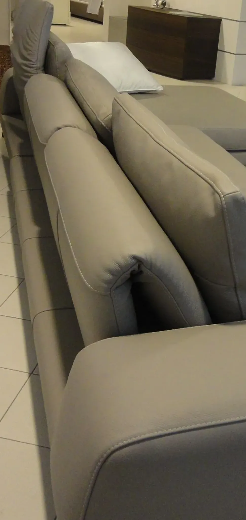 Divano Angolare Swing Gurian in Offerta Outlet a 3500€