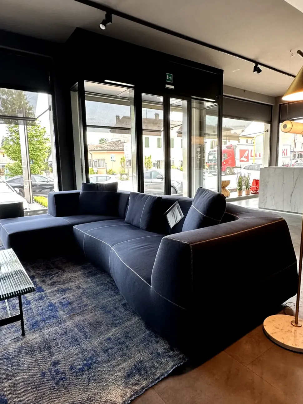 Divano Bend B&B Italia a prezzo vantaggioso.