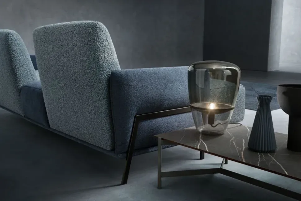 Divano Blank minimal di Samoa in stile moderno a prezzo scontato