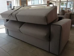 Divano Brian in Tessuto sfoderabile  di Family bedding scontato 12%