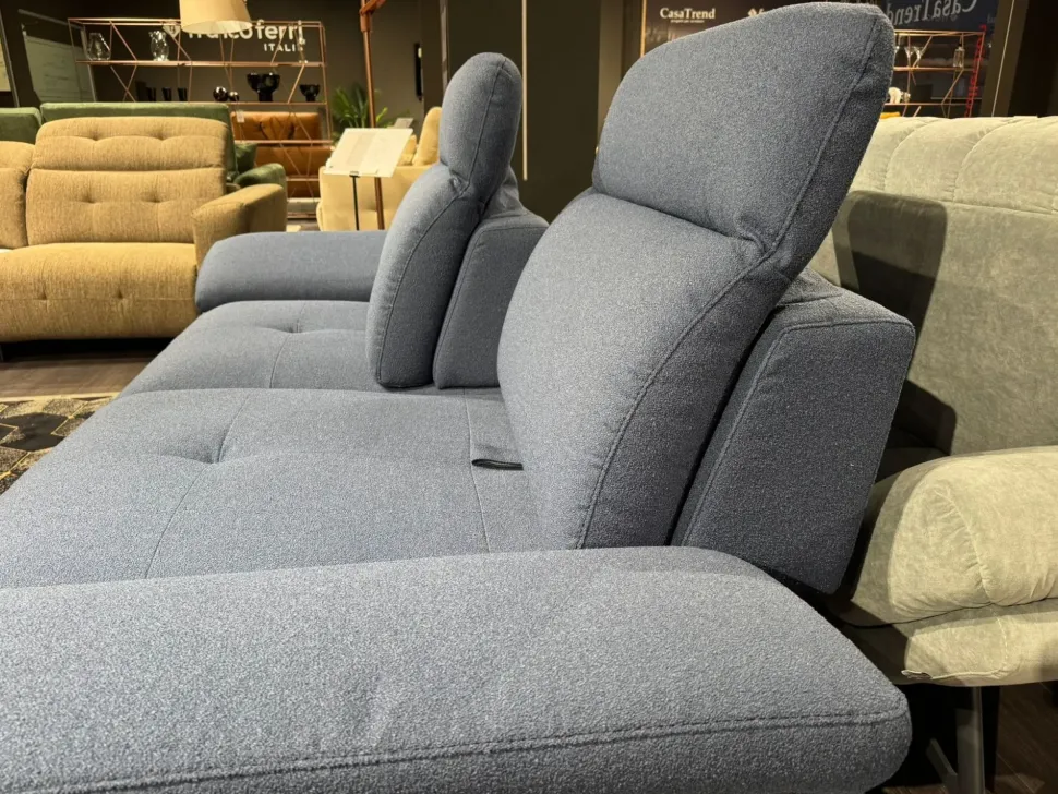 Divano Cassandra di Gamma in stile design a prezzo scontato