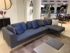 Divano Charles 20° in Tessuto B&b italia a prezzo ribassato