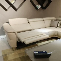 Divano Charleston di Nicoletti home in stile moderno a prezzo Outlet