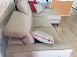 Divano Christopher in Tessuto sfoderabile di Le comfort scontato 54%