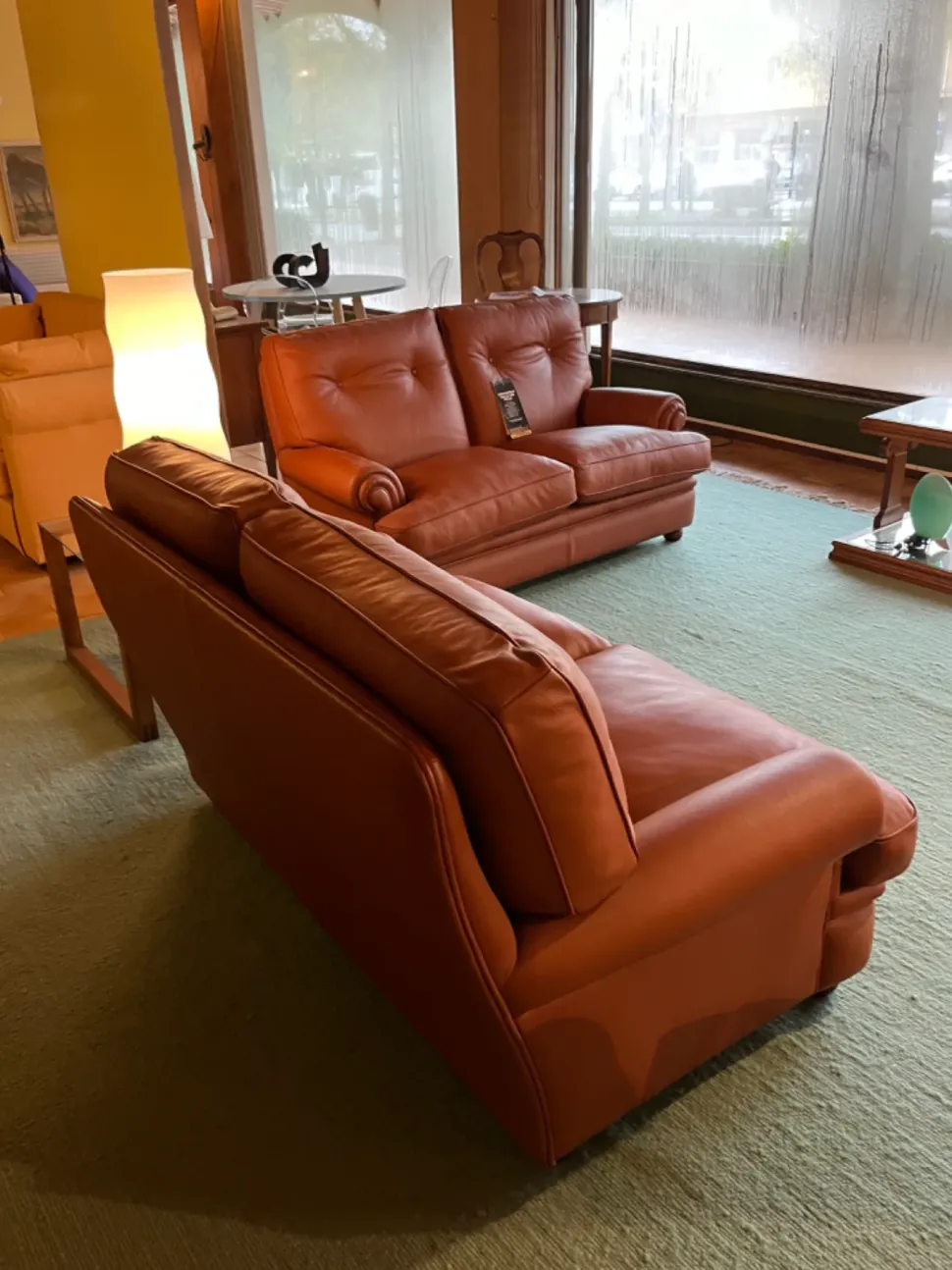 Divano classico pelle Etruria di Artigianale con sconto del - 61%