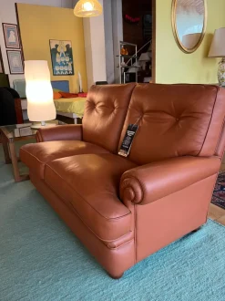 Divano classico pelle Etruria di Artigianale con sconto del - 61%