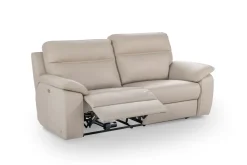 Divano classico pelle Mara di Artigianale con sconto del - 50%