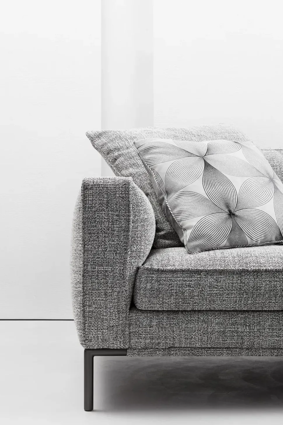 Divano Con penisola a 5 posti Icon di Flou: prezzo su richiesta