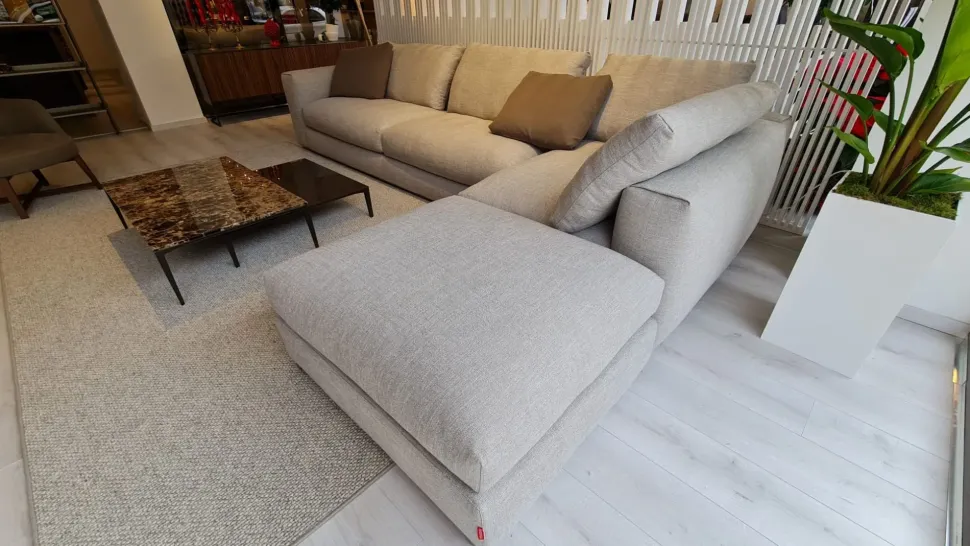 Divano con penisola Asolo Flexform OFFERTA OUTLET