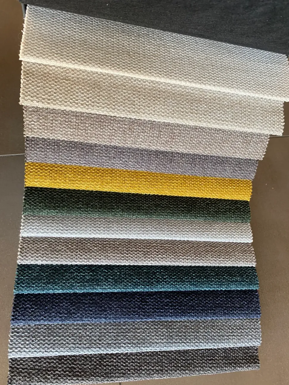 Divano Con penisola Cracovia comfort Artigianale ad un prezzo imperdibile