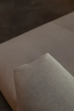 Divano Con penisola Dambodue B&b italia ad un prezzo conveniente