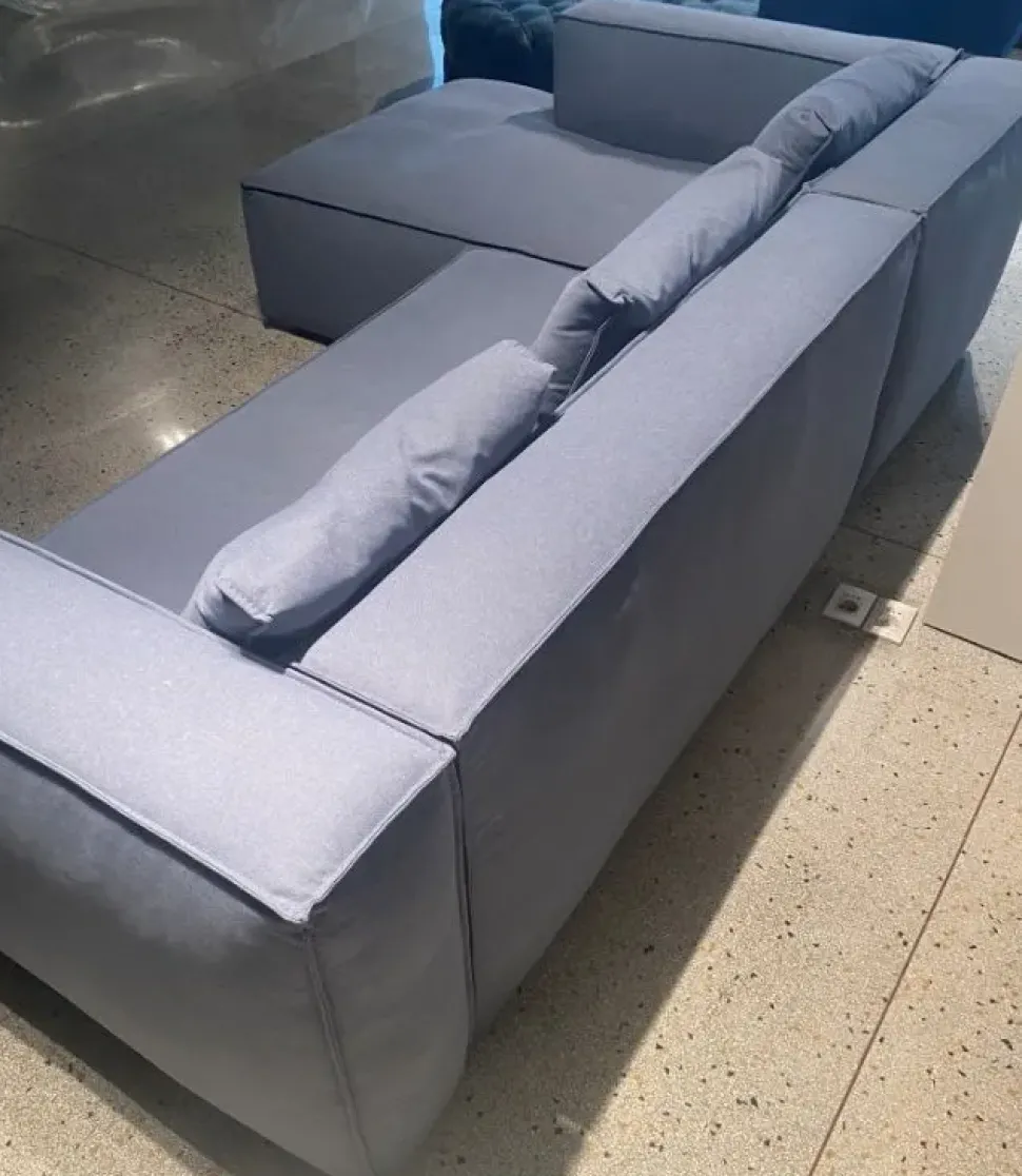 Divano con penisola Divano pronta consegna piuma Md work a PREZZO OUTLET