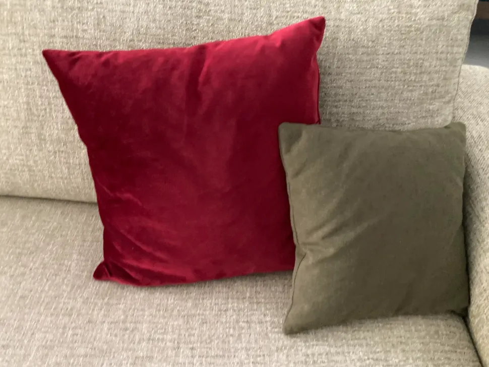 Divano Con penisola Forest Doimo salotti a 1500 Euro