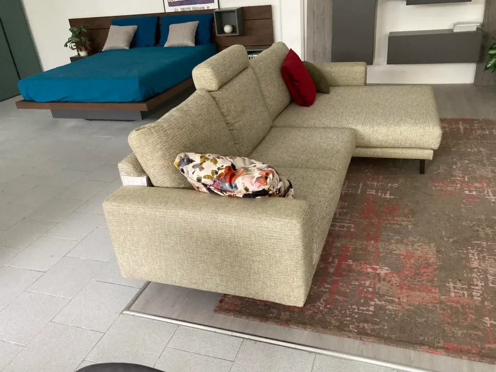 Divano Con penisola Forest Doimo salotti a 1500 Euro