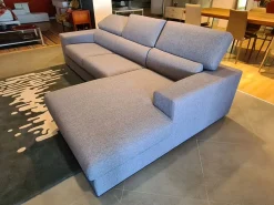 Divano con penisola Giove Biel in Offerta Outlet