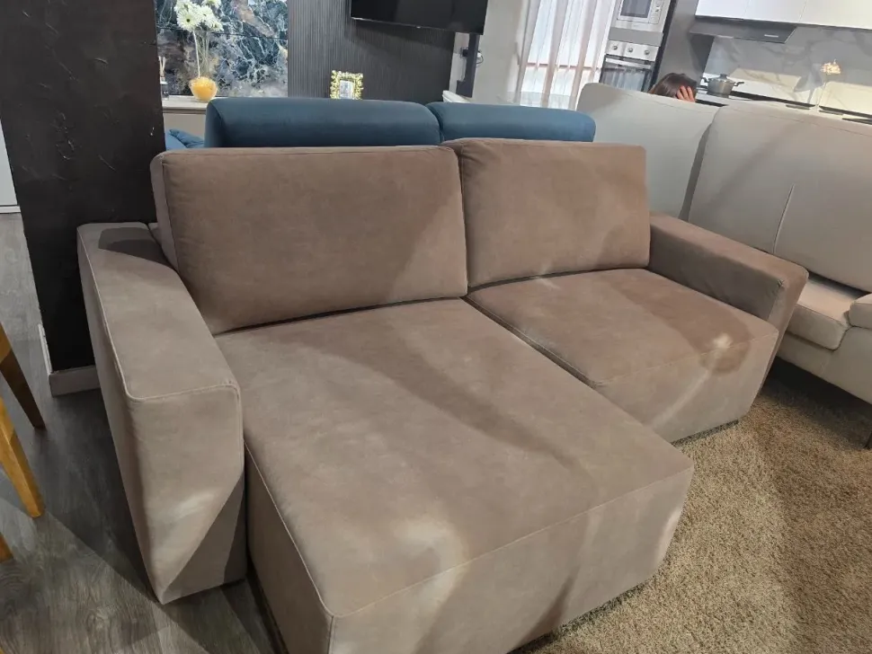 Divano Con penisola Mo26104 Samoa ad un prezzo vantaggioso