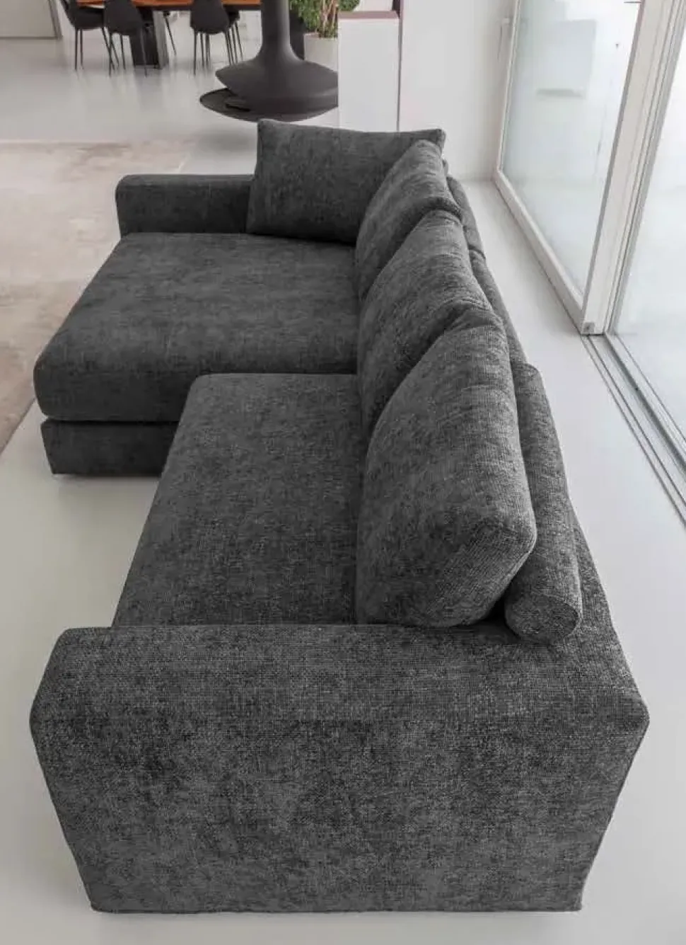 Divano con penisola modello Divano maxi penisola anti macchia di Md work in offerta