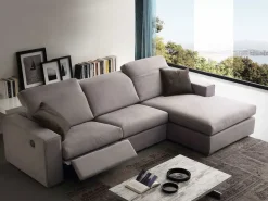 Divano con penisola modello Magnum di Crippa salotti in offerta