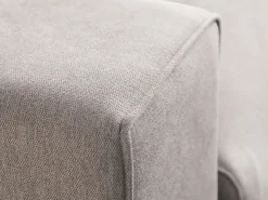 Divano con penisola modello Magnum di Crippa salotti in offerta