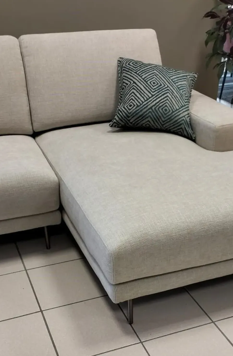 Divano con penisola Platz Rizzetto in Tessuto a 2550€