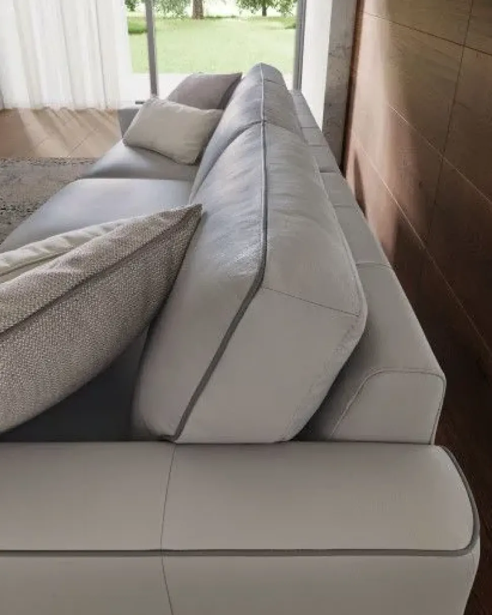 Divano con penisola Russel Le comfort ad un prezzo conveniente