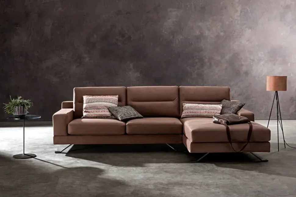 Divano con penisola Samoa modello Newport Special