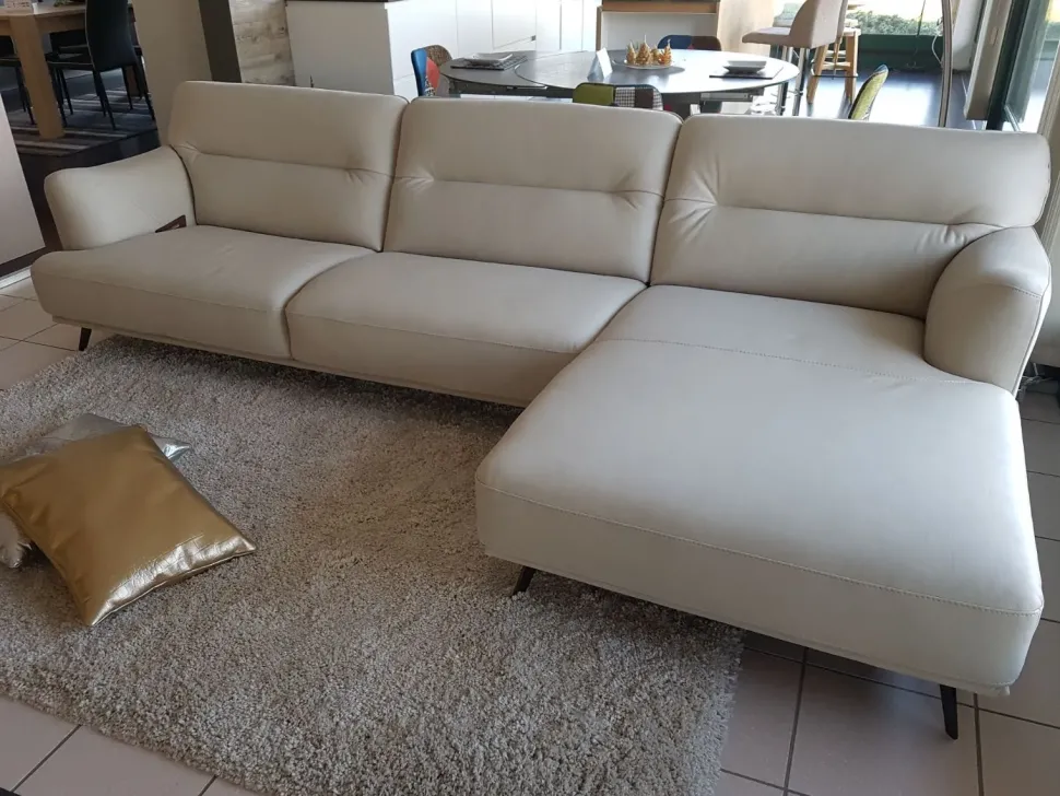 Divano con penisola Sly Doimo salotti OFFERTA OUTLET