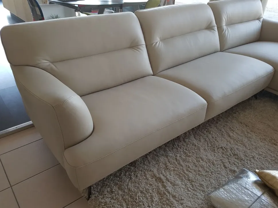 Divano con penisola Sly Doimo salotti OFFERTA OUTLET