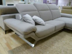 Divano con penisola Stratos Delta salotti: SCONTO ESCLUSIVO