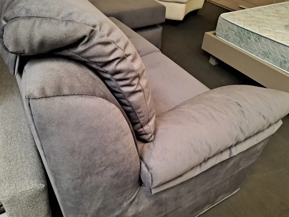 Divano con penisola Sun Samoa ad un prezzo vantaggioso