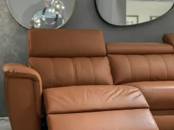 Divano con penisola Washington Nicoletti home in Pelle a 3863€