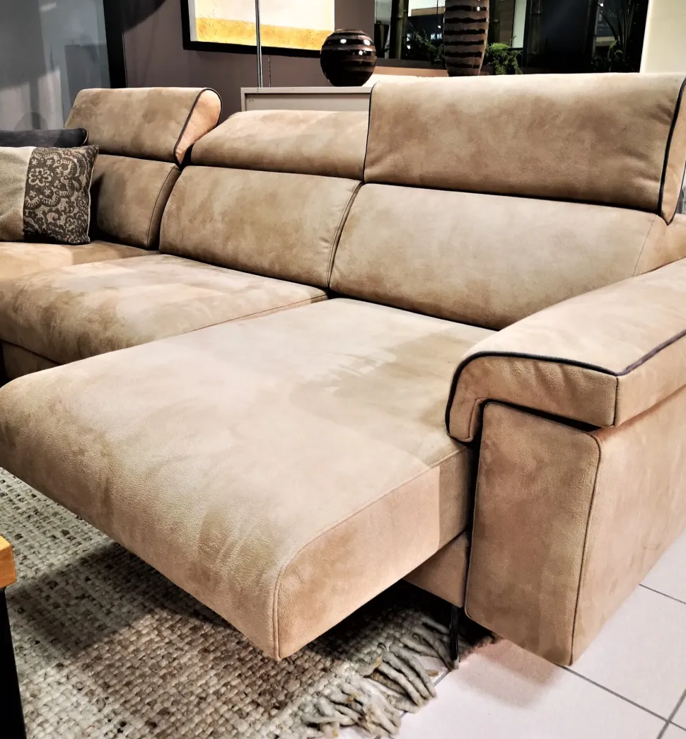 Divano con penisola Wilson Rizzetto ad un prezzo imperdibile