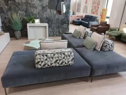 Divano Con schienali spostabili di Artigianale a prezzo ribassato