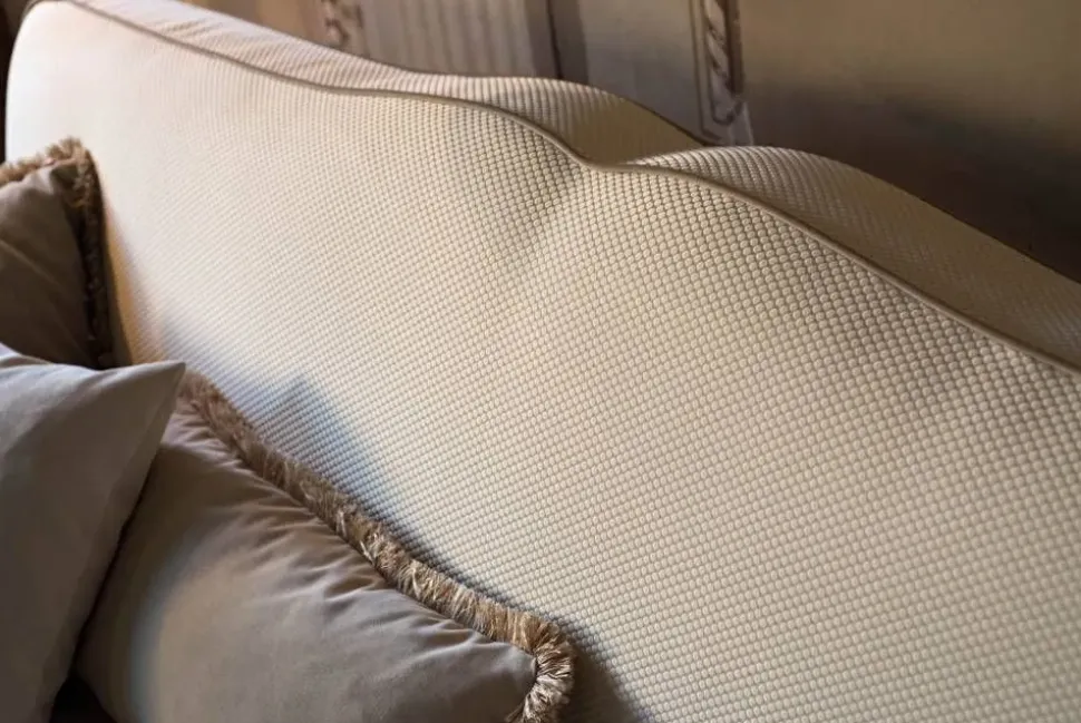 Divano da 3 posti modello Medea di Samoa scontato