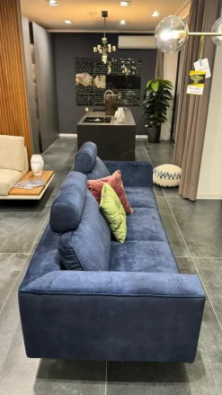 Divano da 4 posti modello Kamy di Musa salotti scontato