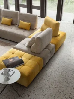 Divano da 4 posti modello Byron di Le comfort scontato