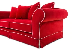 Divano da 2 posti modello Daphne di Collezione esclusiva scontato