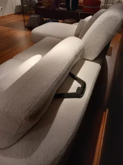 Divano da 4 posti modello Modello regal_e di Calia scontato