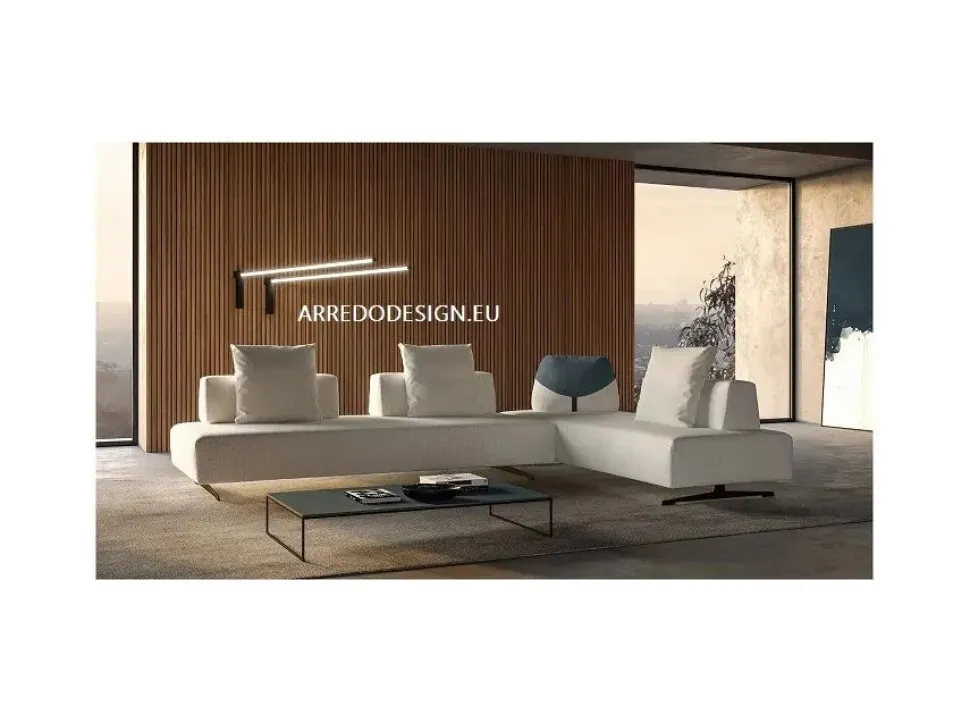 Divano da 4 posti modello Simply * di Doimo salotti scontato