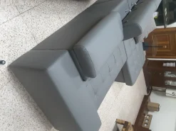 Divano da 3 posti modello Borg di Artigianale scontato