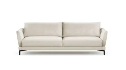 Divano da 3 posti modello Elton di Doimo salotti scontato