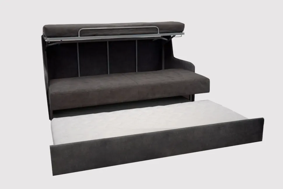 Divano da 3 posti modello Divano letto tris expo di Artigianale scontato