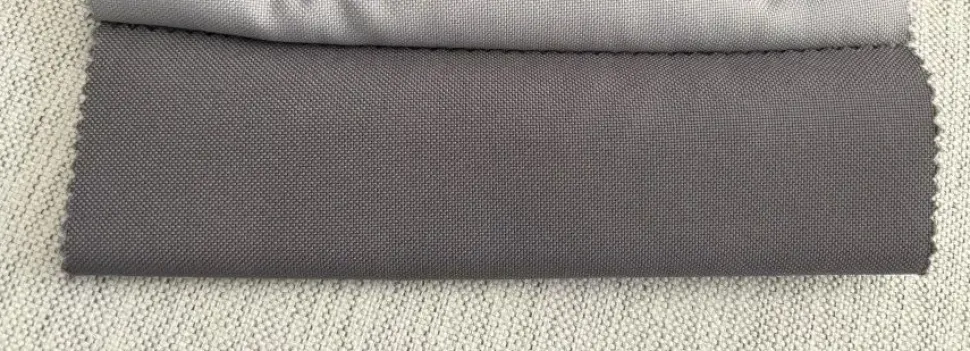 Divano da 3 posti modello Divano letto tris expo di Artigianale scontato