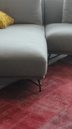 Divano da 4 posti modello Lennox di Ditre italia scontato